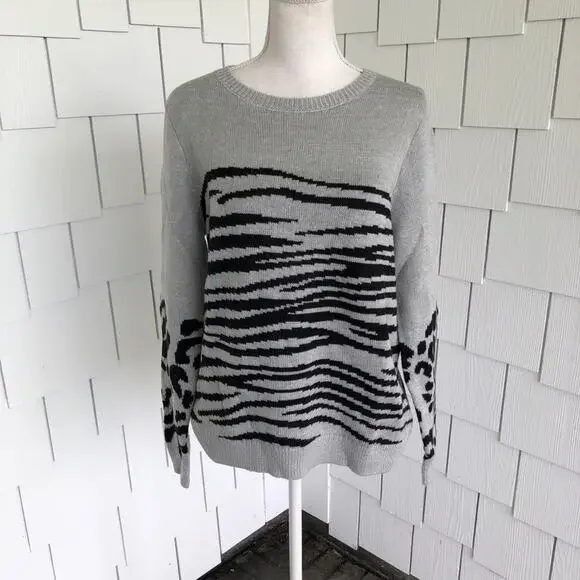 Lucky Brand Women's Gray/Black Animal Print Crew Neck Long Sleeve Sweater - Picture 1 of 6